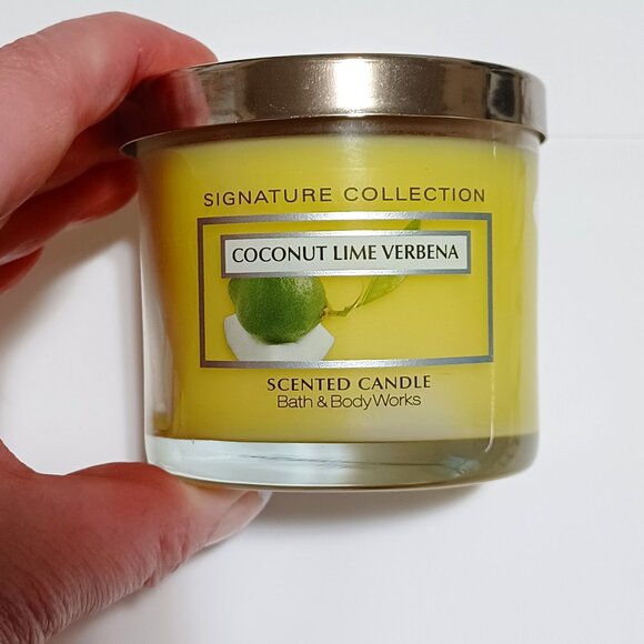 Scented Candle 4 Oz. Bath and Bodyworks Coconut Lime Verbena - Picture 3 of 6